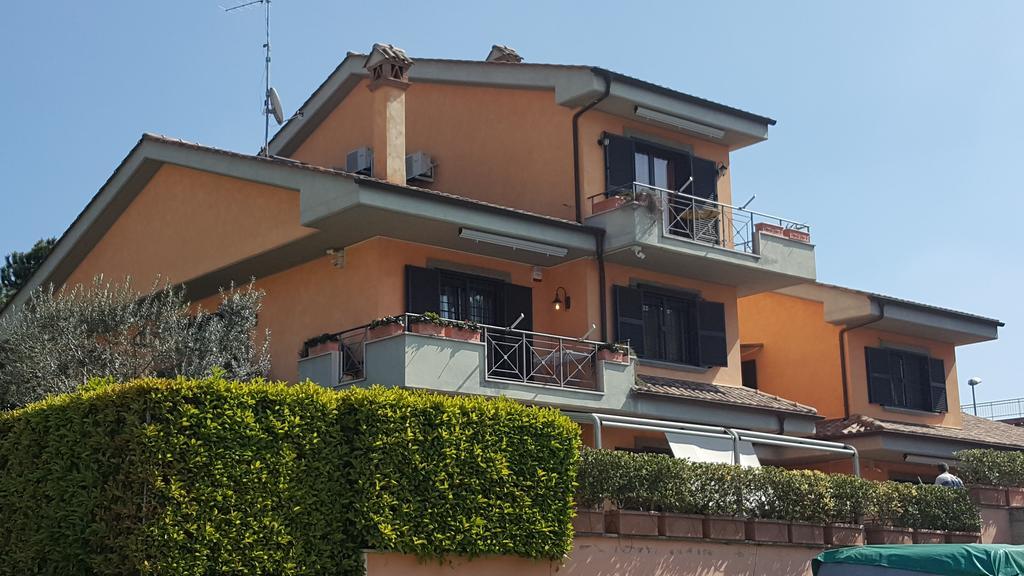 Aurelia Garden Gold Roma