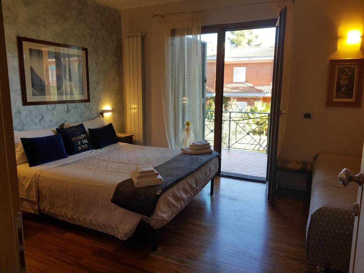 Aurelia Garden Gold 2*