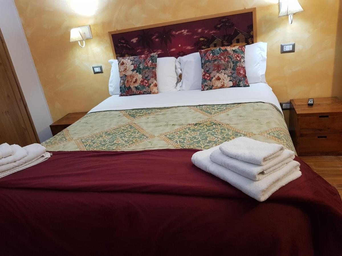 Bed & Breakfast Aurelia Garden Gold 2*